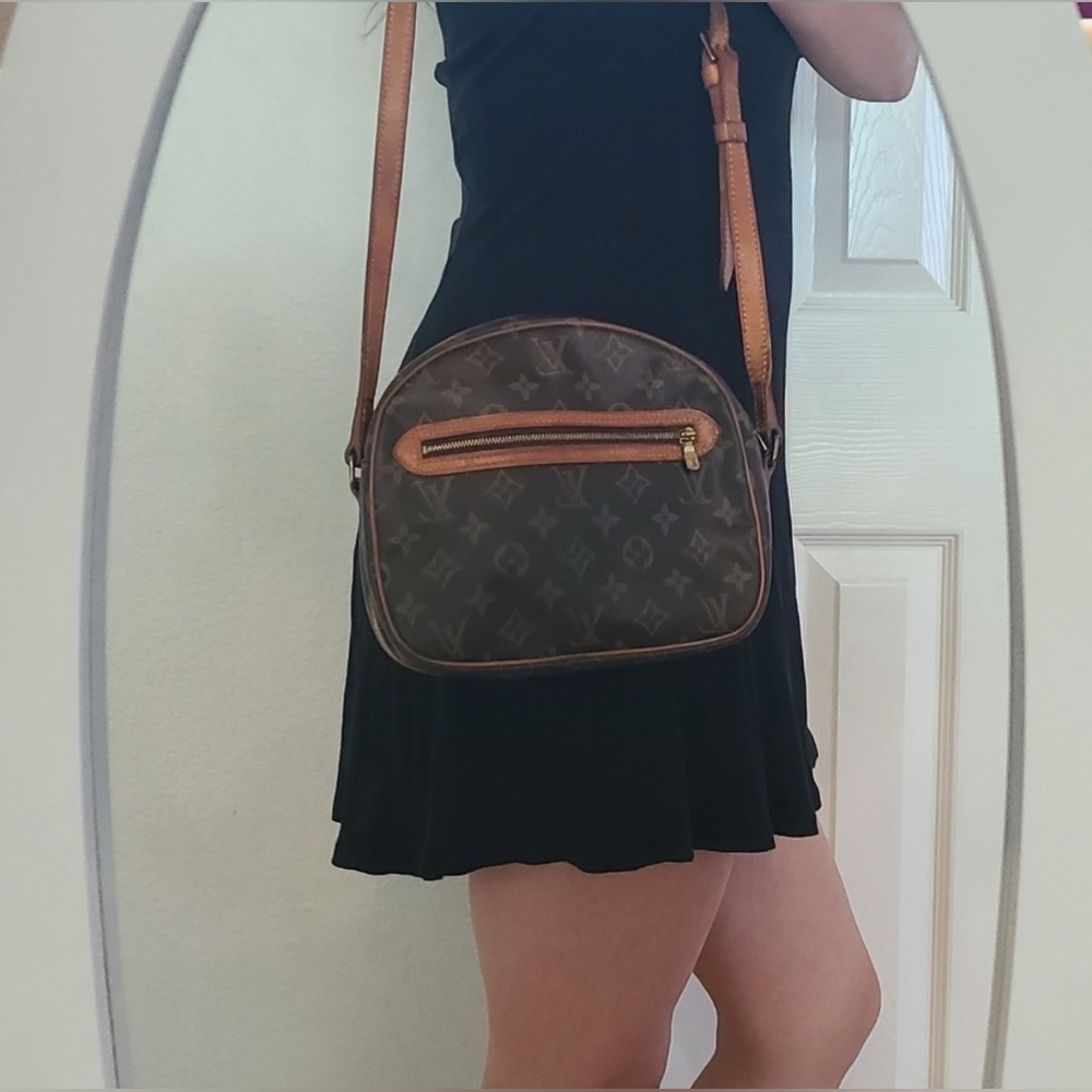 Authentic Louis Vuitton Senlis Crossbody